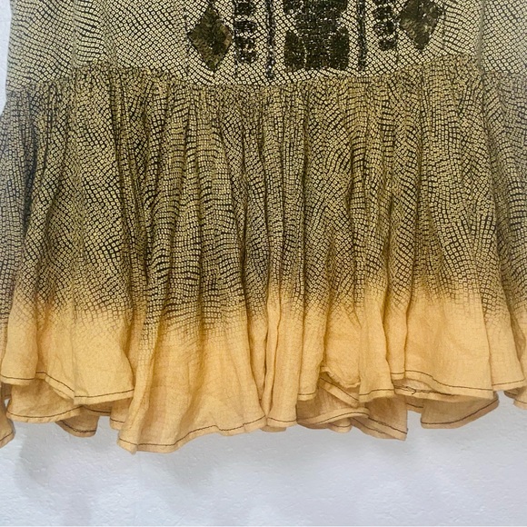 Anthropologie Akemi + Kin Hand-Beaded Swing Tank Peplum Ruffle Size M - Picture 8 of 11